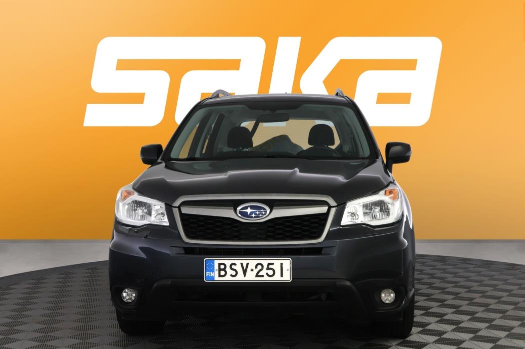 SUBARU Forester 2015