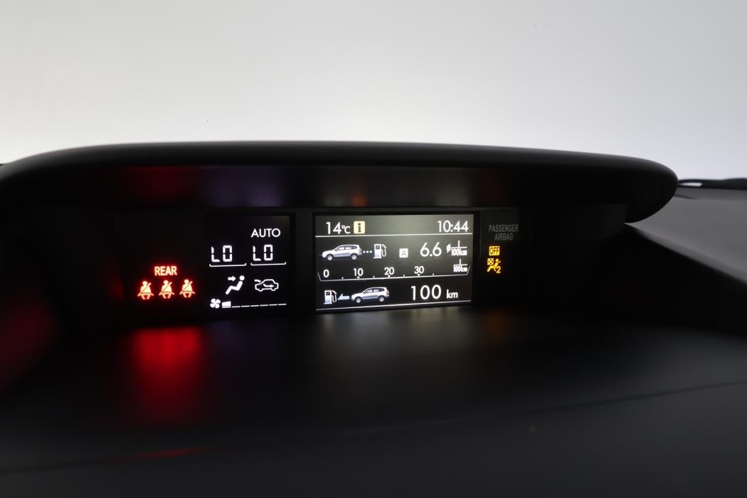 SUBARU Forester 2015