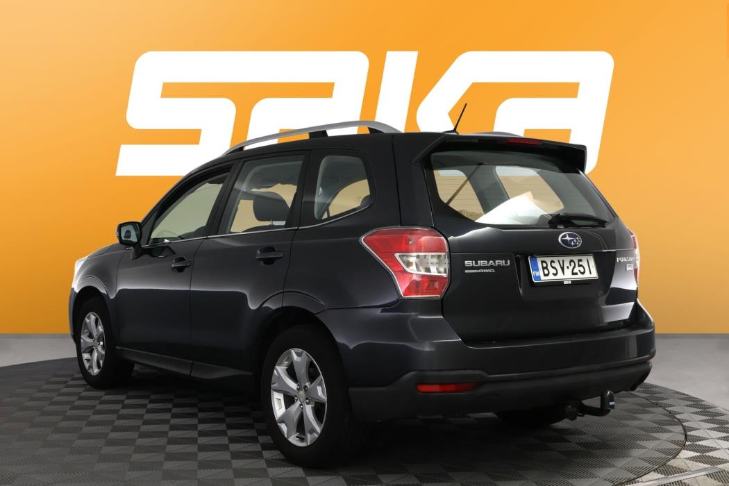 SUBARU Forester 2015