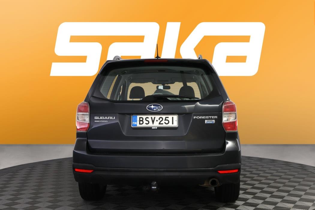 SUBARU Forester 2015