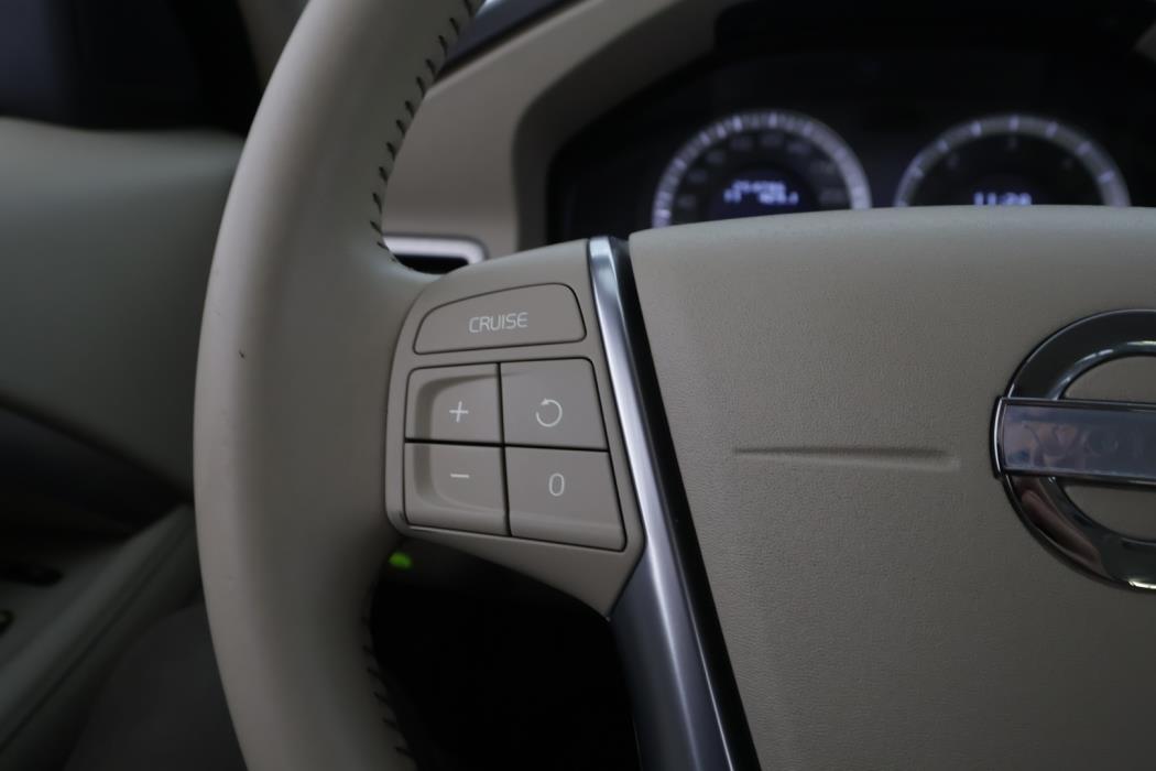 VOLVO S80 2011