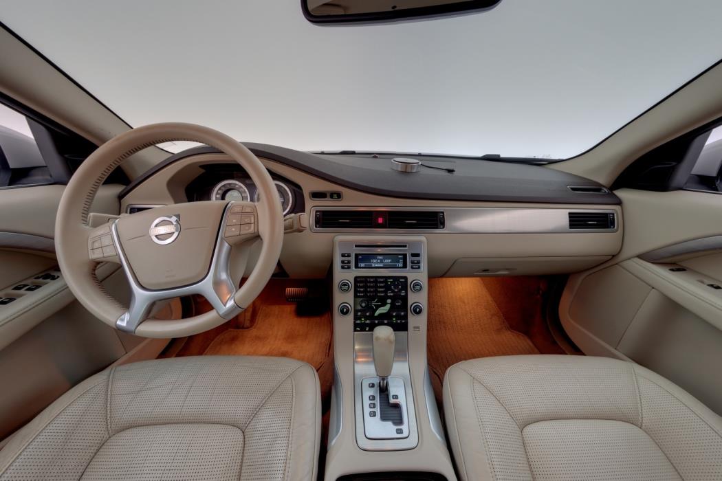 VOLVO S80 2011