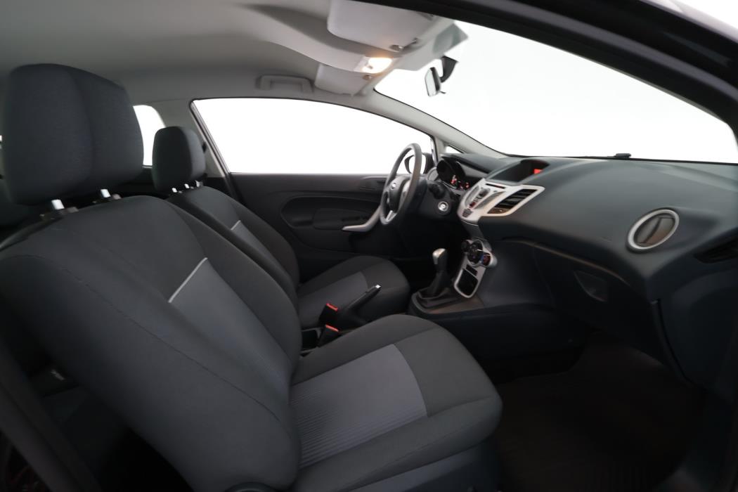 FORD Fiesta 2011