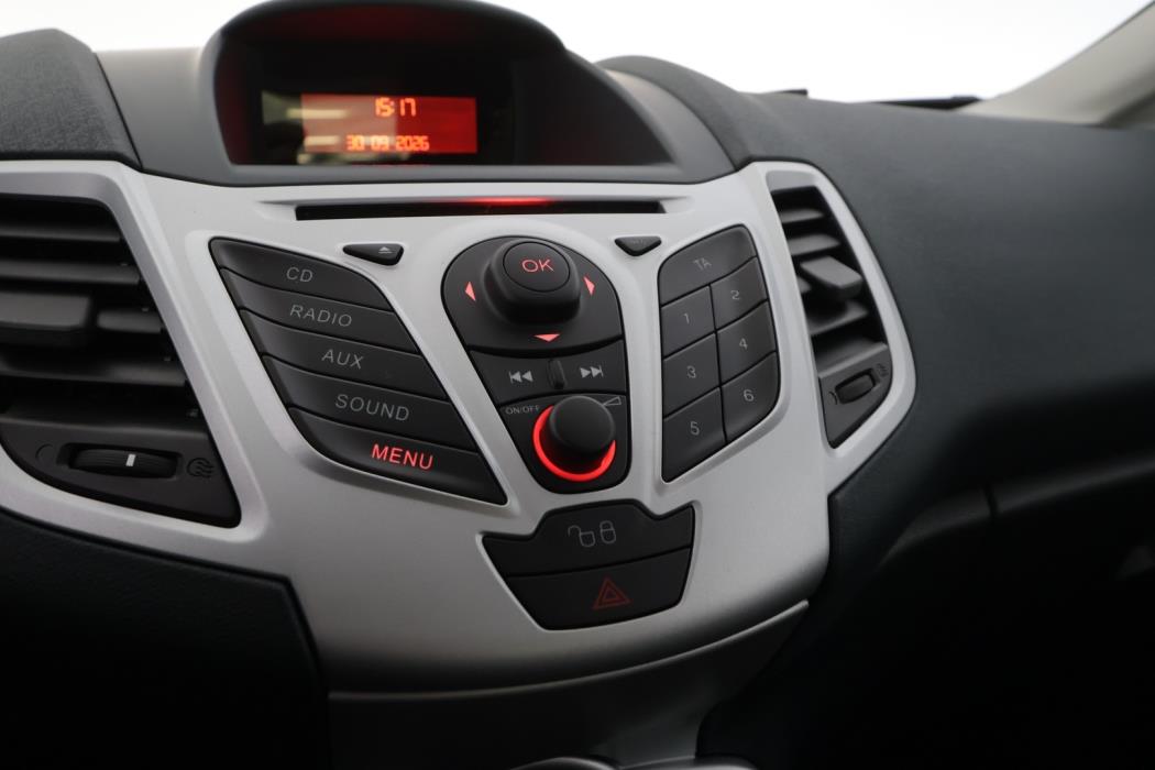 FORD Fiesta 2011