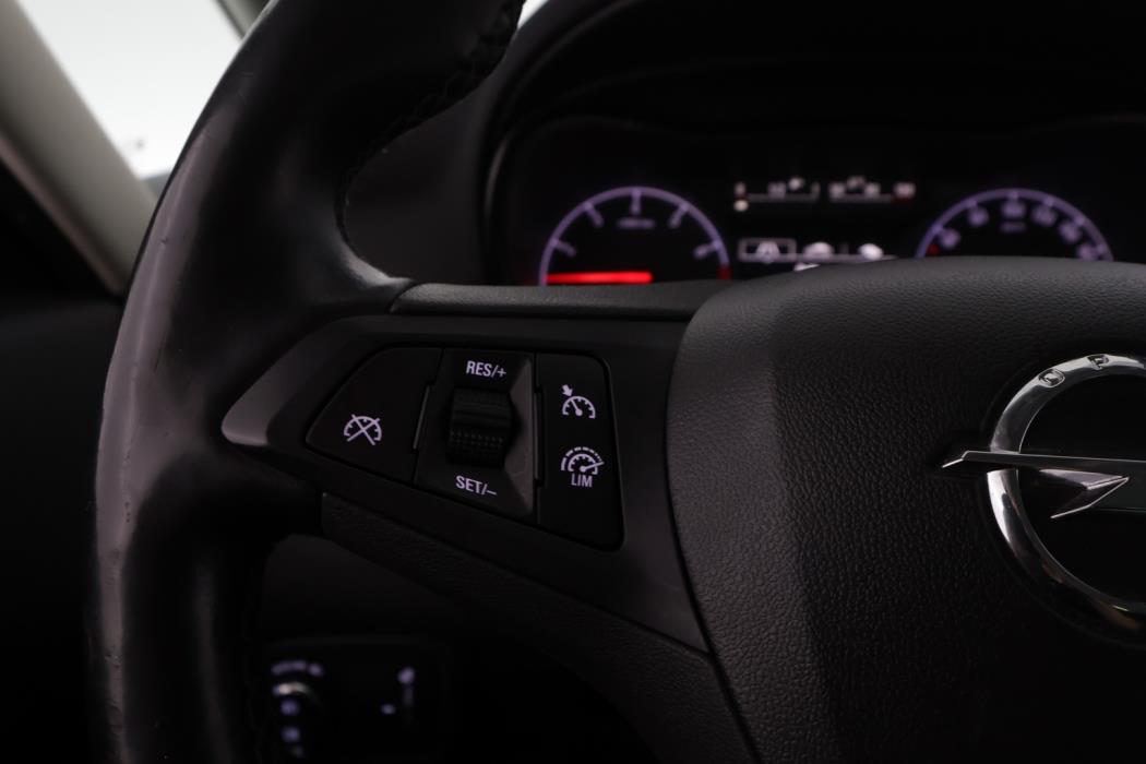 OPEL Zafira 2017