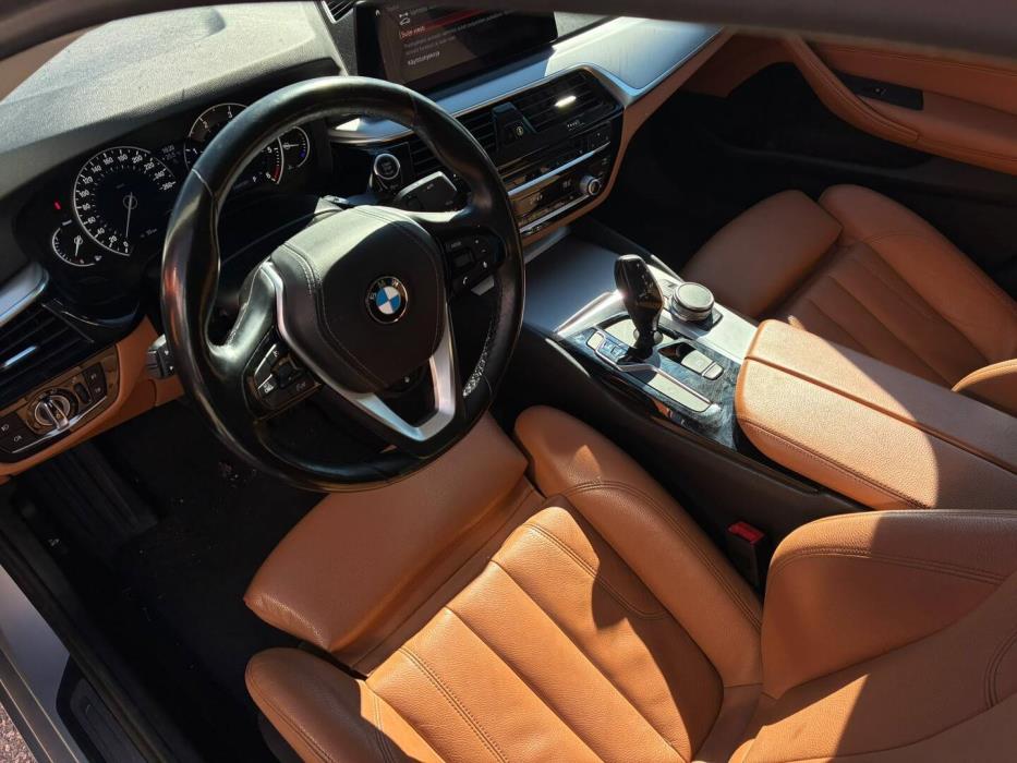 BMW 520 2019