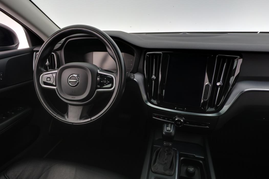 VOLVO V60 2019