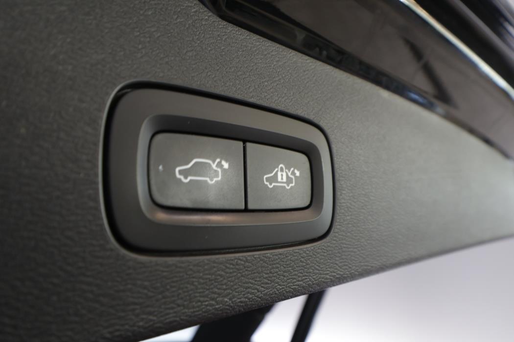 VOLVO V60 2019