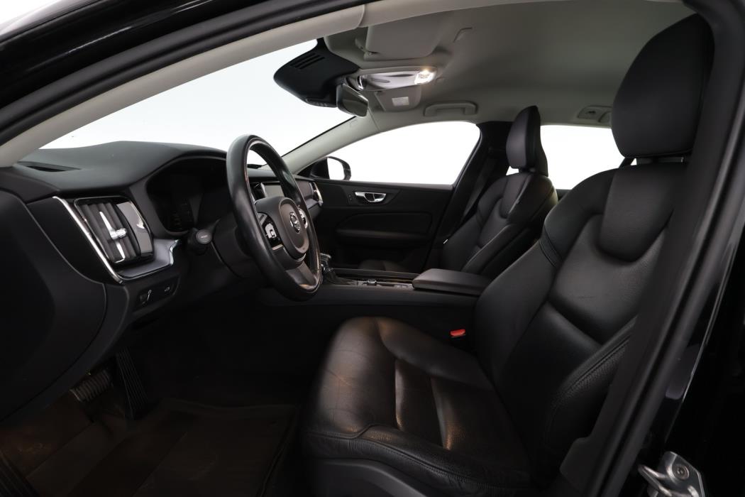 VOLVO V60 2019