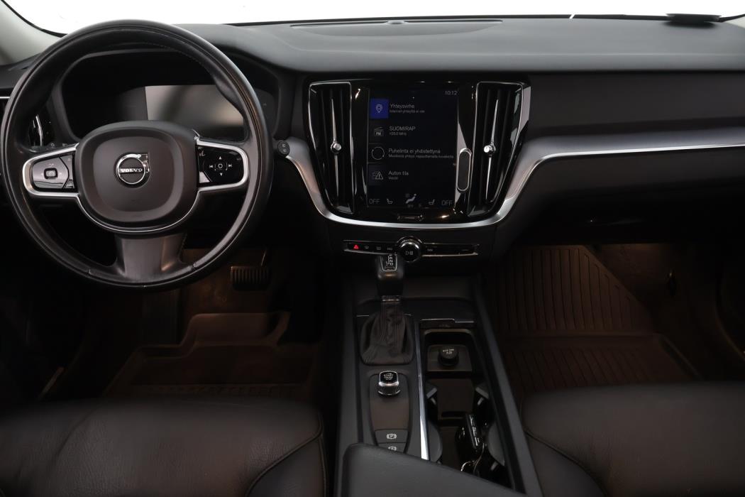 VOLVO V60 2019