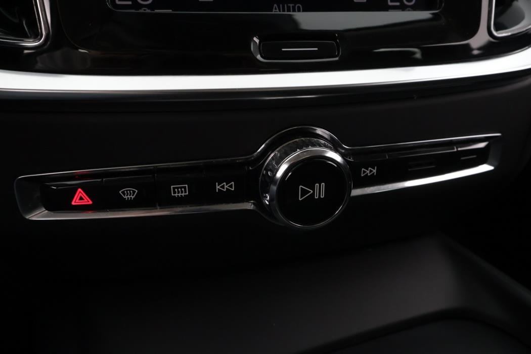 VOLVO V60 2019