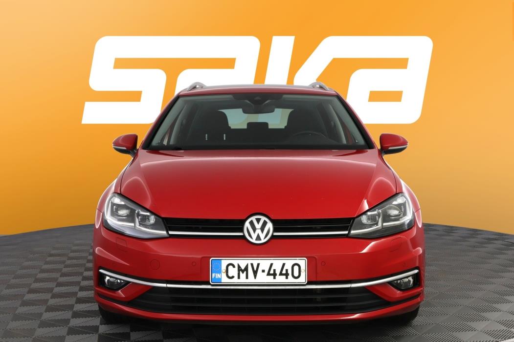 VOLKSWAGEN Golf 2019