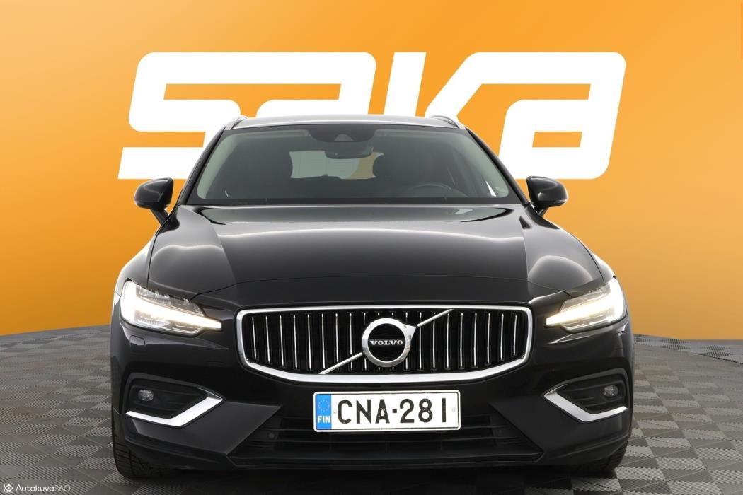 VOLVO V60 2020