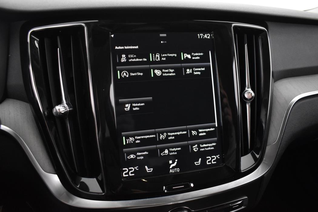 VOLVO V60 2020