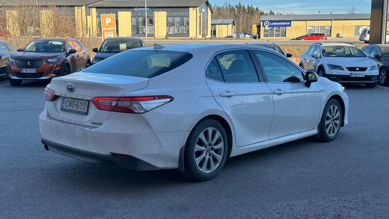 TOYOTA Camry 2019