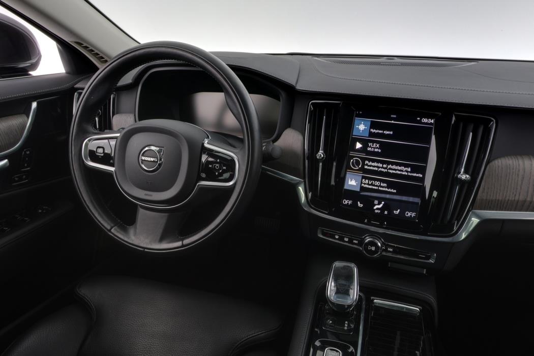 VOLVO S90 2021