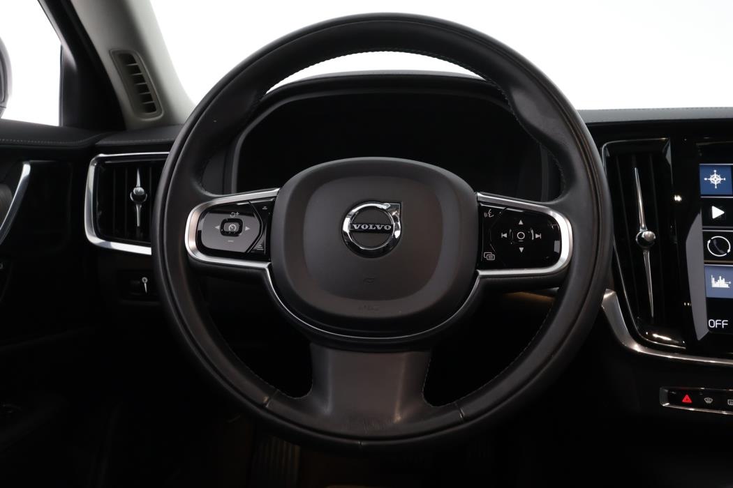 VOLVO S90 2021