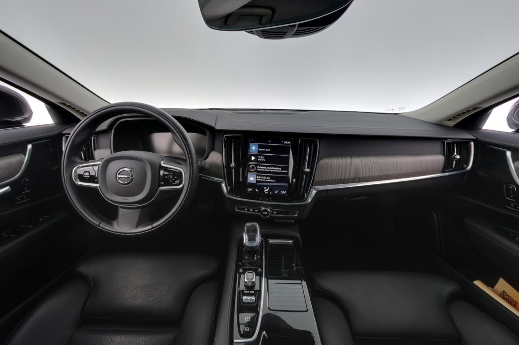 VOLVO S90 2021