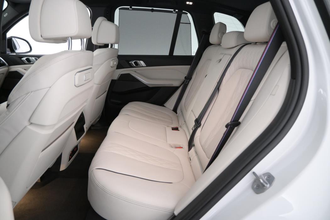 BMW X5 2024