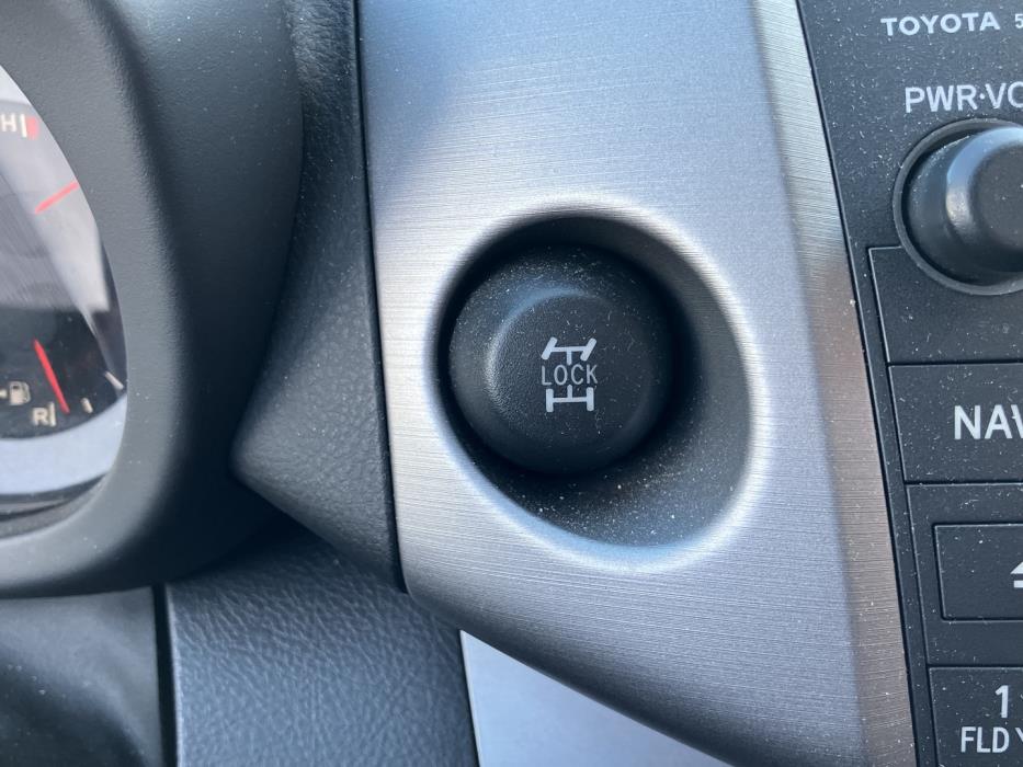 TOYOTA RAV4 2006