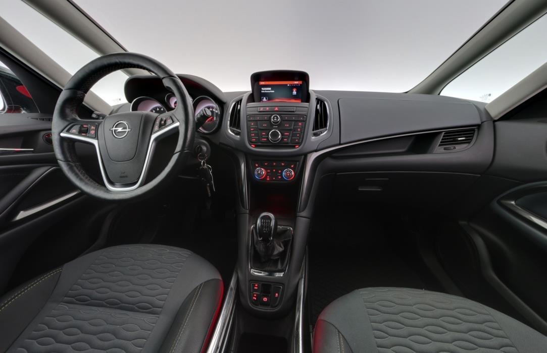 OPEL Zafira Tourer 2015