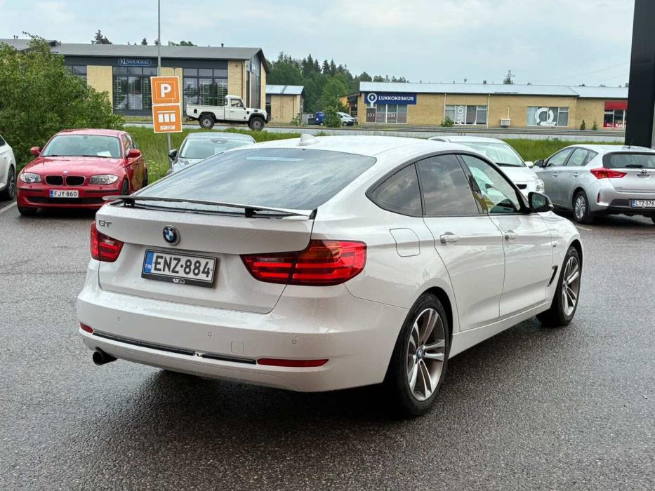 BMW 320 Gran Turismo 2014