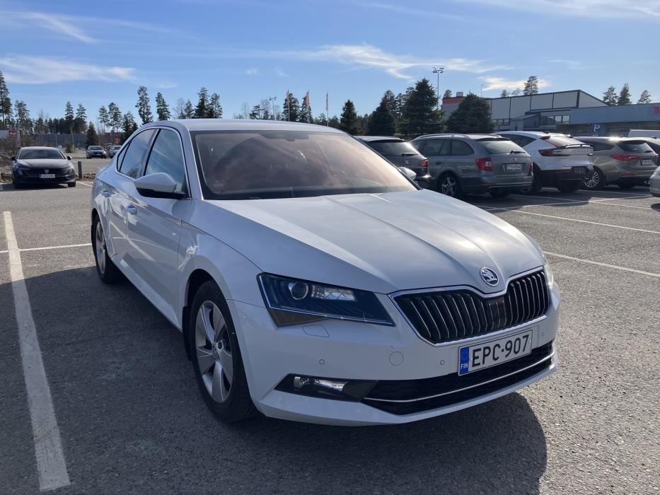 SKODA Superb 2018