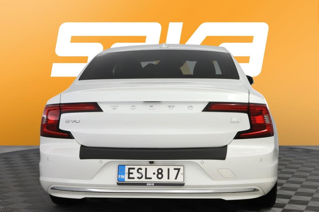 VOLVO S90 2021