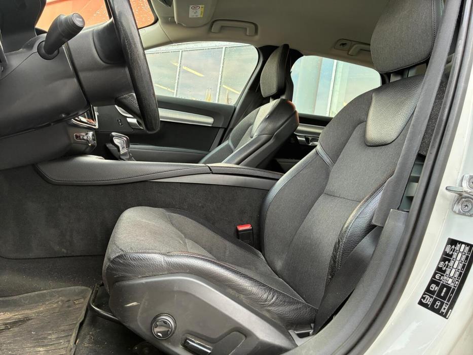 VOLVO V90 2016