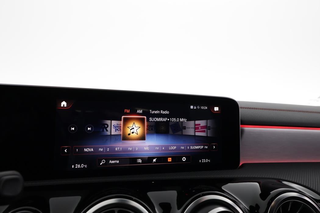 MERCEDES-BENZ CLA 2020