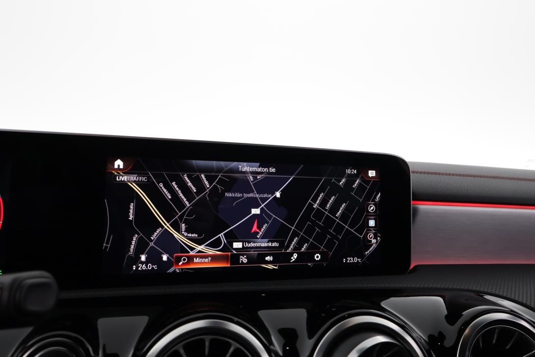 MERCEDES-BENZ CLA 2020