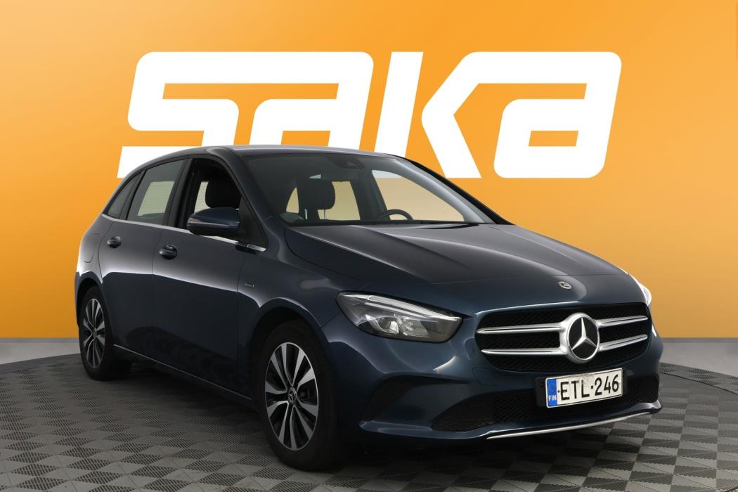 MERCEDES-BENZ B 2021
