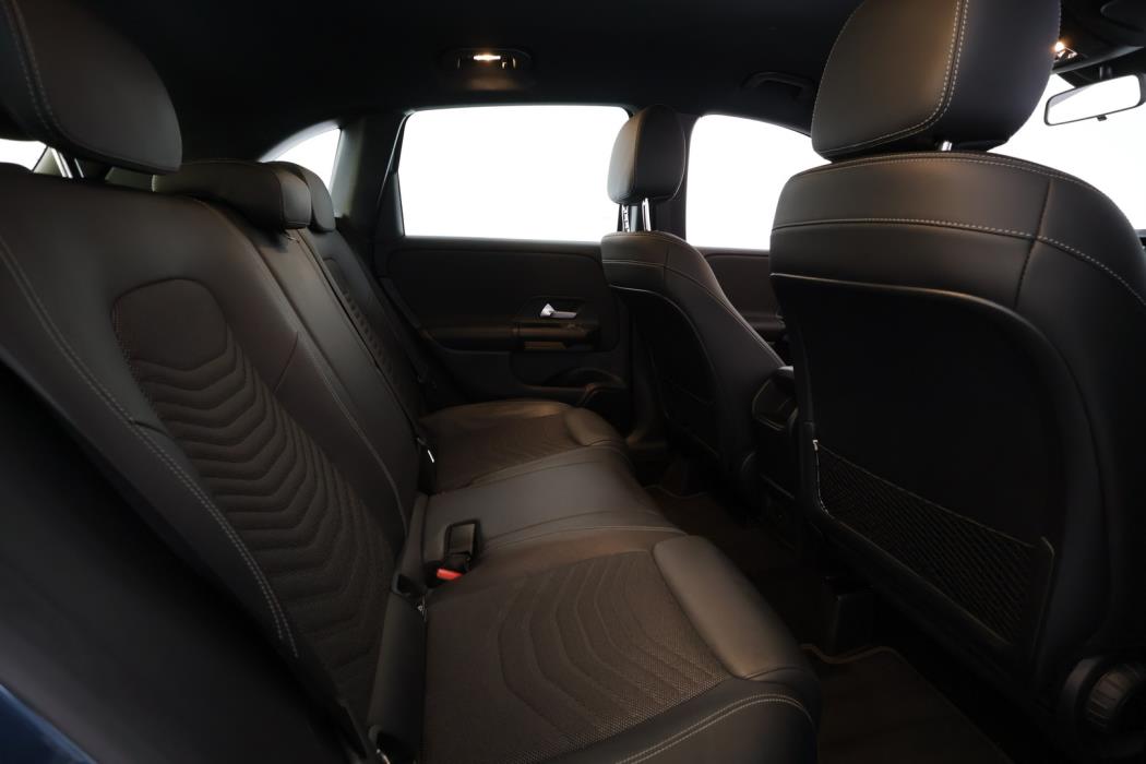 MERCEDES-BENZ B 2021
