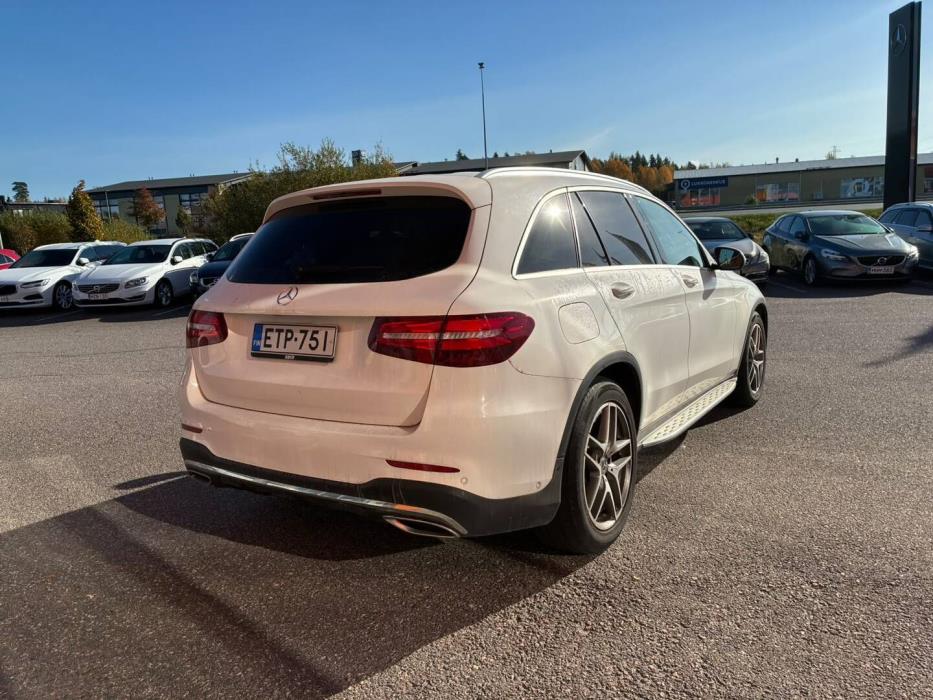 MERCEDES-BENZ GLC 2018