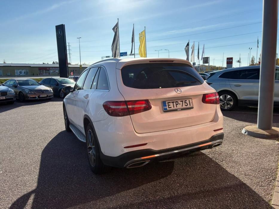 MERCEDES-BENZ GLC 2018