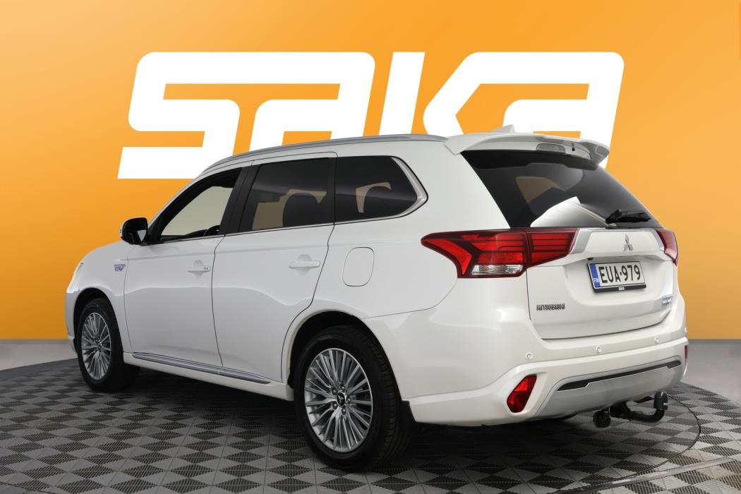 MITSUBISHI Outlander PHEV 2019