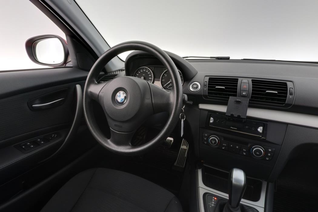 BMW 118 2011