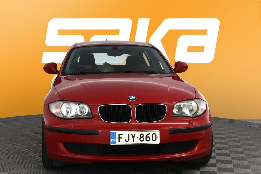 BMW 118 2011