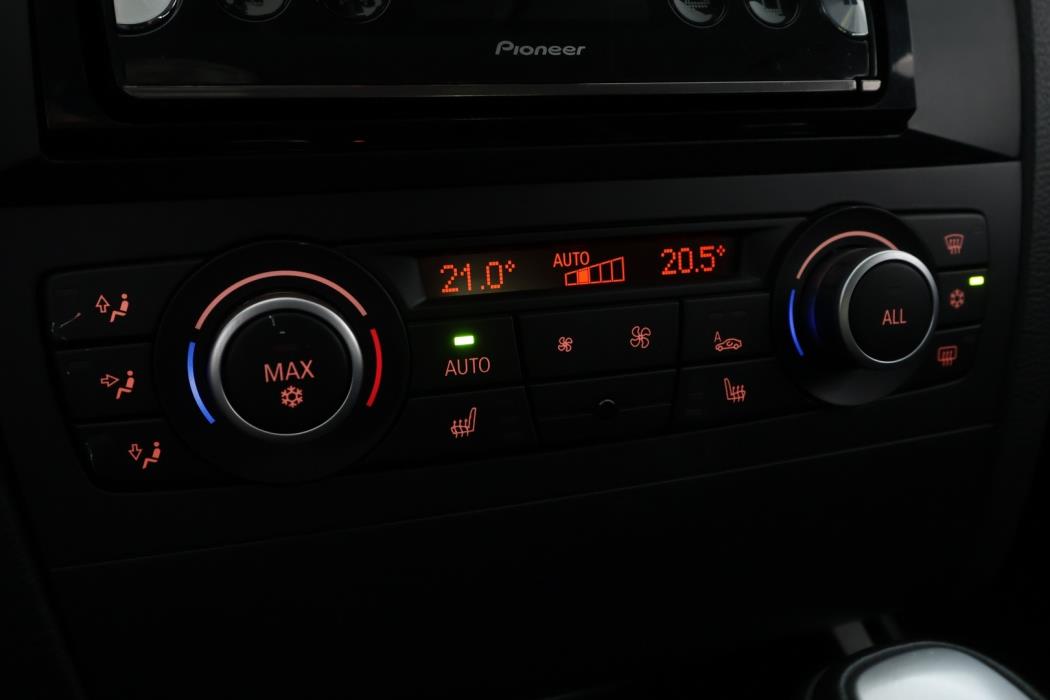 BMW 118 2011
