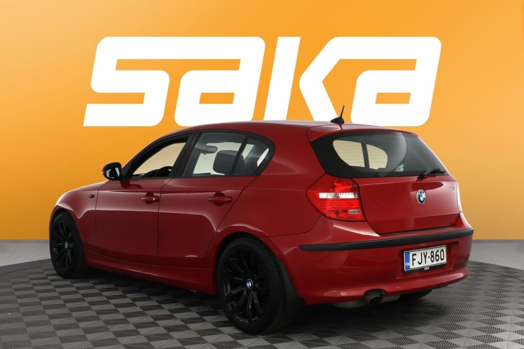 BMW 118 2011