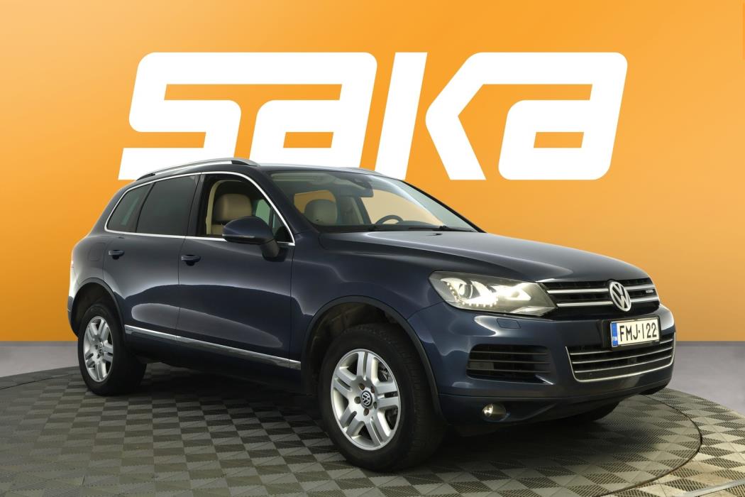 VOLKSWAGEN Touareg 2011