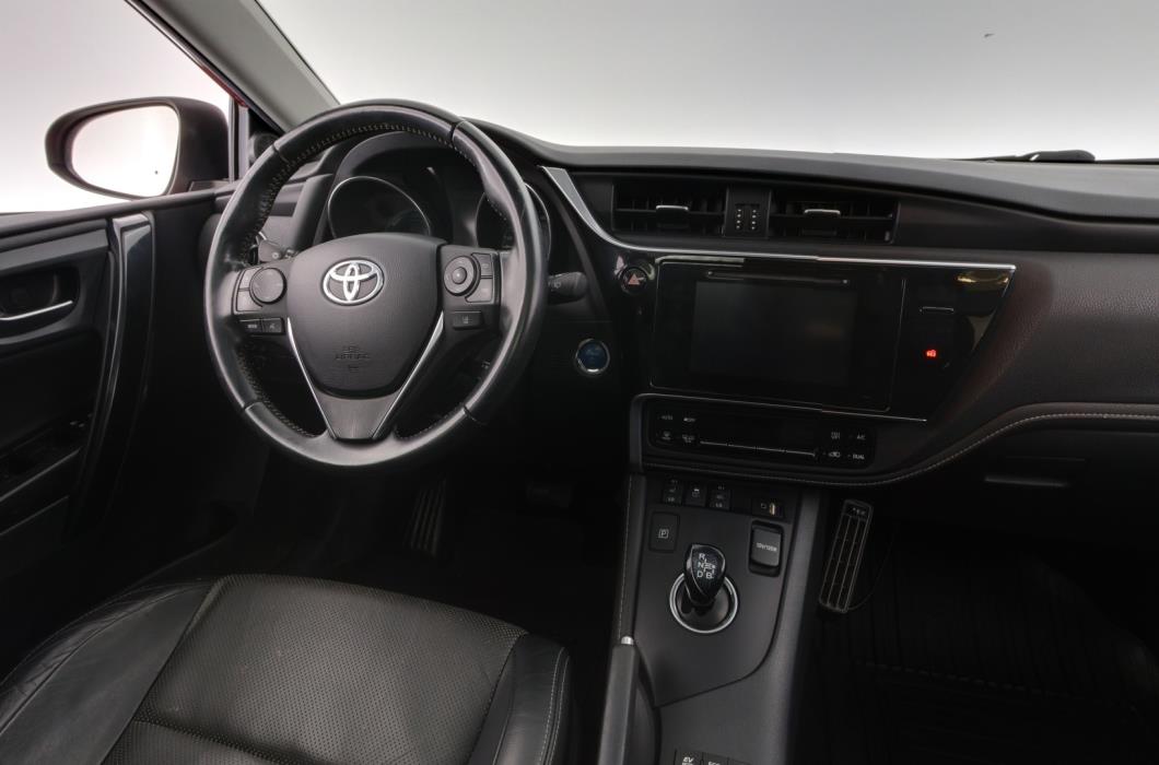 TOYOTA Auris 2019