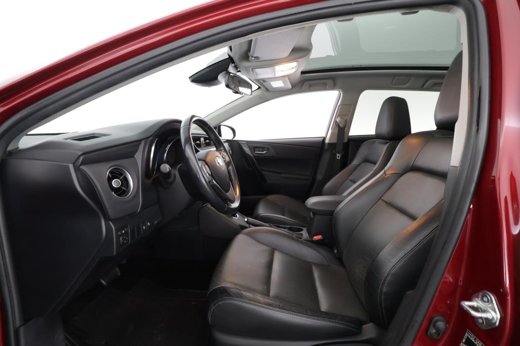 TOYOTA Auris 2019