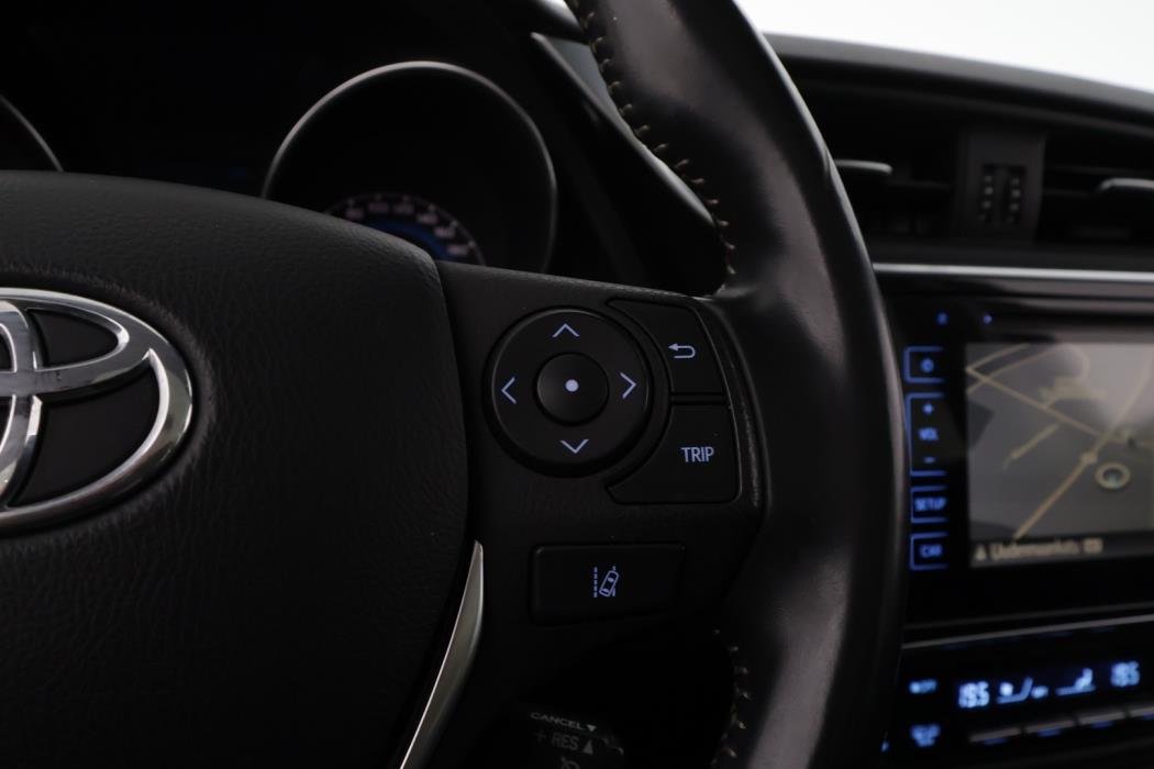 TOYOTA Auris 2019