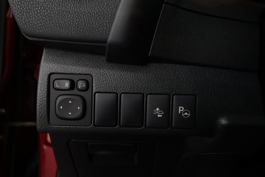 TOYOTA Auris 2019