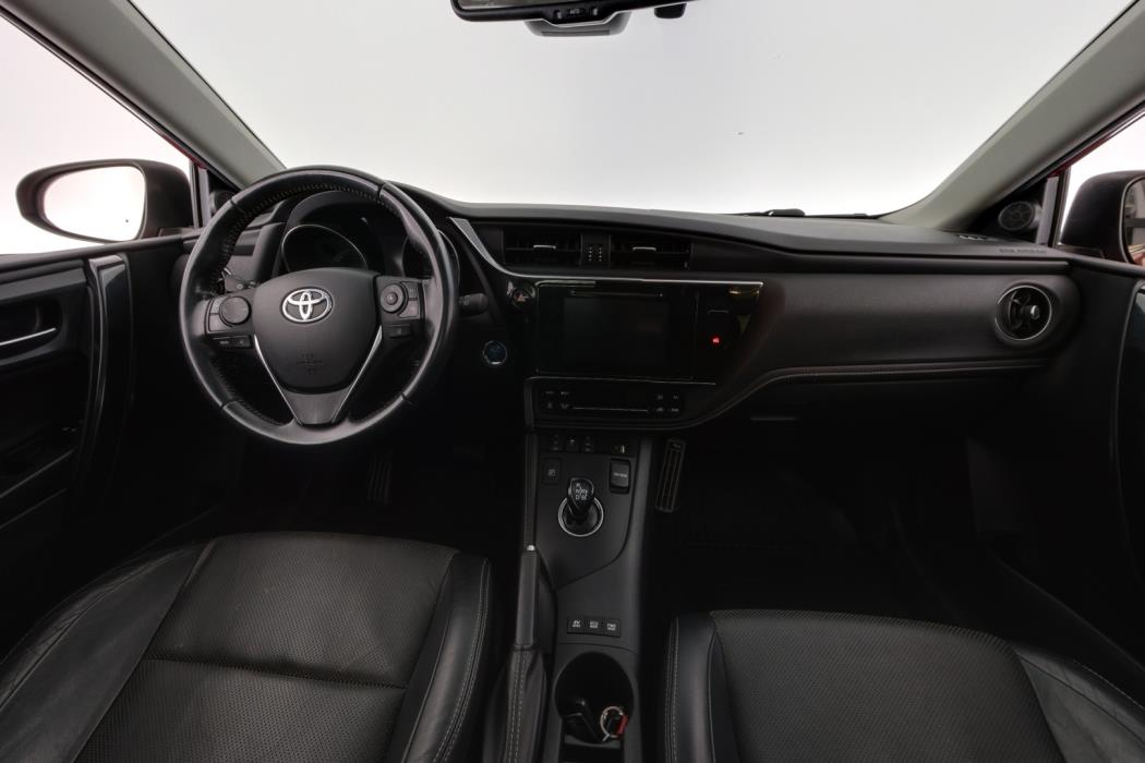 TOYOTA Auris 2019