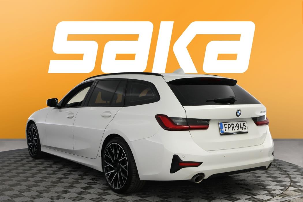 BMW 320 2021