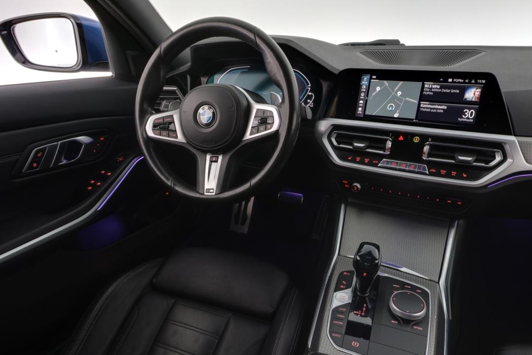 BMW 330 2020
