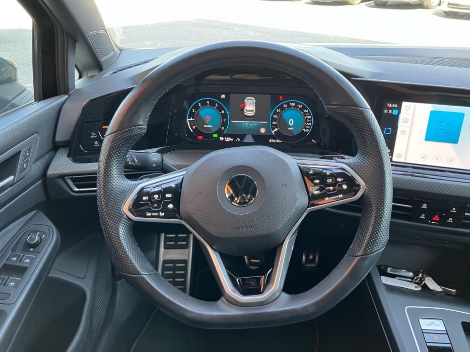 VOLKSWAGEN Golf 2021