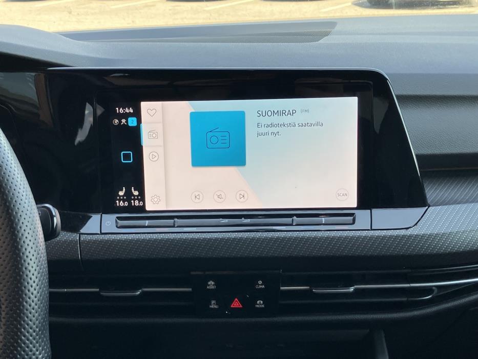 VOLKSWAGEN Golf 2021